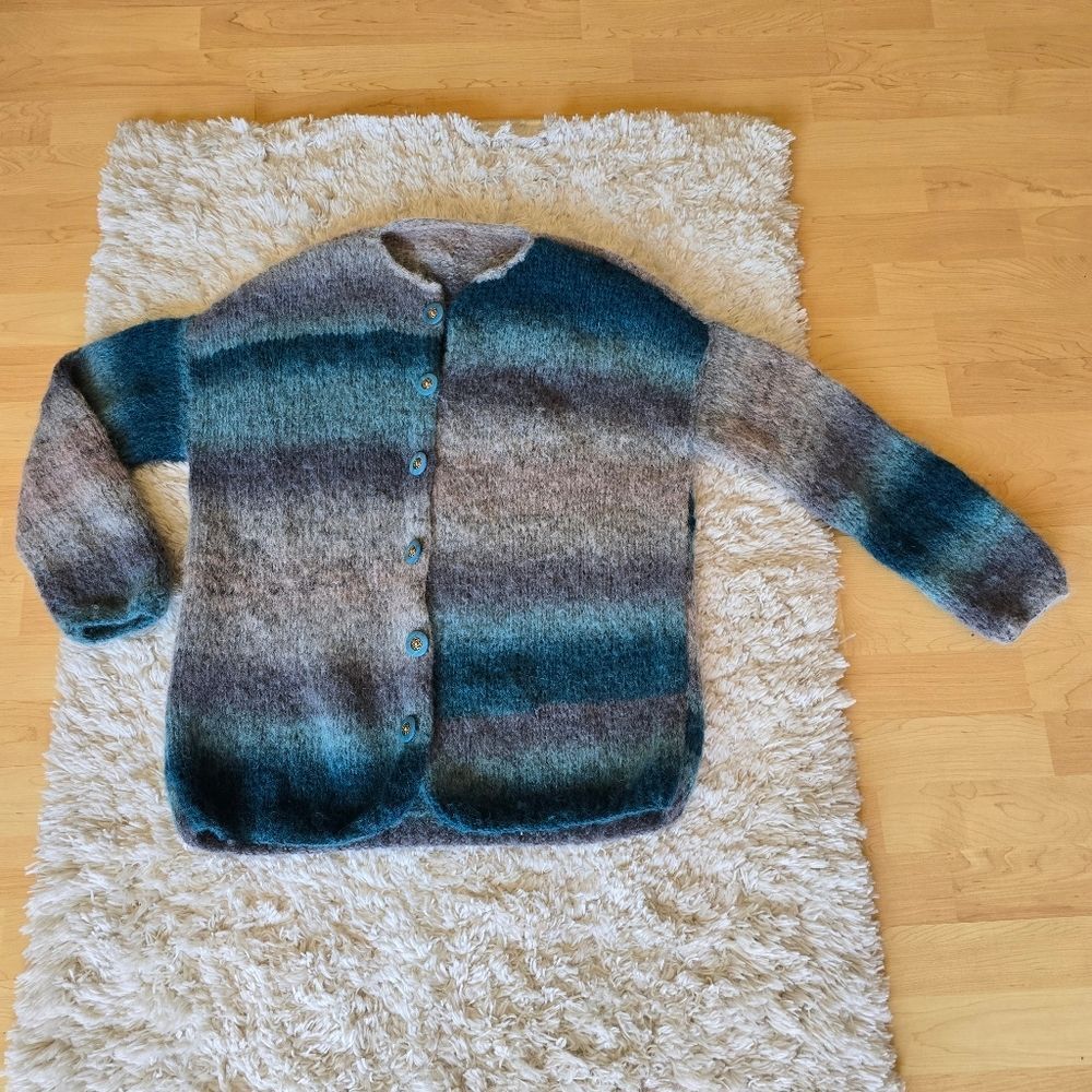 Women's Hand Made Crochet Multicolor Striped Sweater‎ Button Down Size Medium